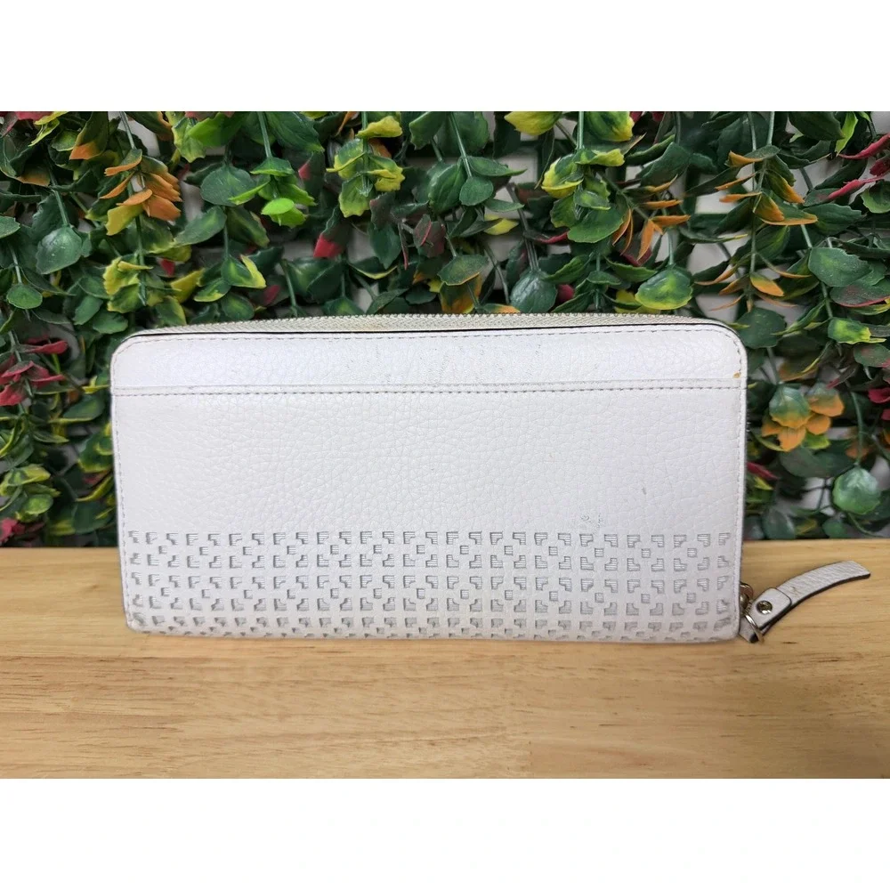 Kate Spade Wakefield Lane Neda White Clutch Zip-Around Wallet Wallets